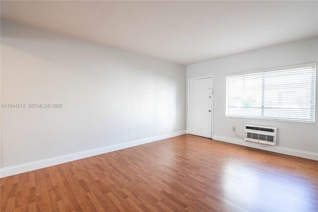 Building Photo - 7315 Harding Ave