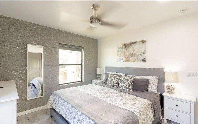 Building Photo - 4214 N 20th St