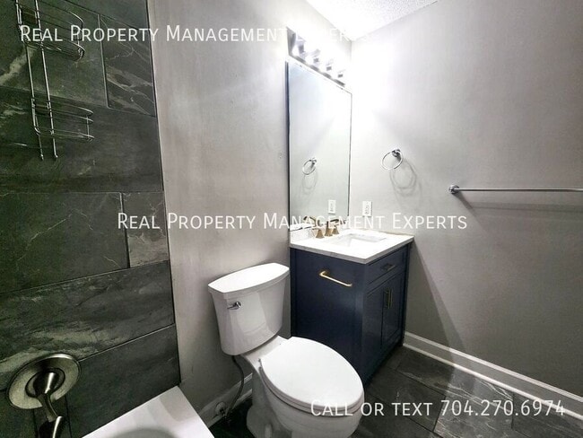 Building Photo - 6022 Winged Elm Ct