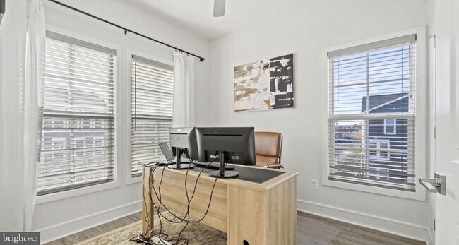 Building Photo - 14554 Alsace Ln