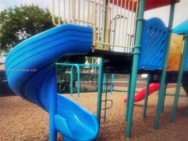 Building Photo - 730 NW 106th Terrace