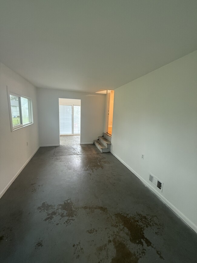 Building Photo - 5099 Wyandot Pl