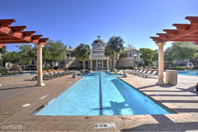 Building Photo - 4 br, 4 bath Townhome - 7720 O'Connor Drive