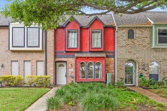 Building Photo - 11002 Hammerly Blvd