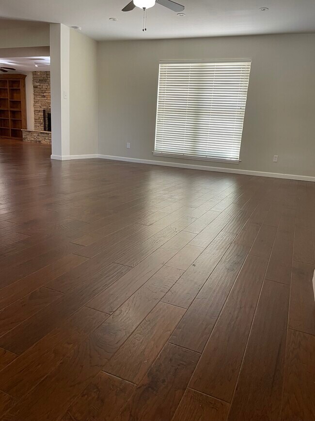 Building Photo - 4715 Ranch View Rd