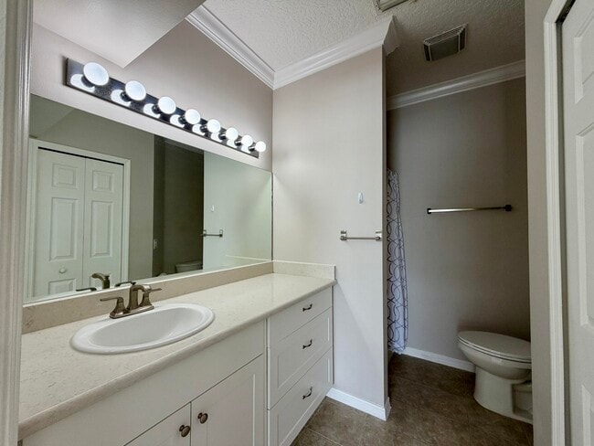 Building Photo - 6295 33rd Manor