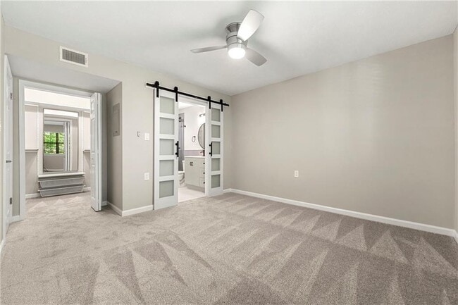 Building Photo - 475 Mount Vernon Hwy NE