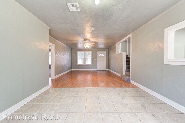 Building Photo - 3 br, 2 bath House - 1915 NW 28th Street