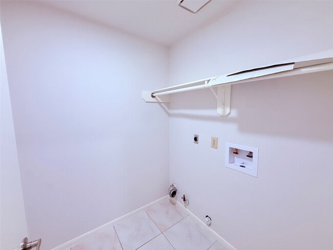 Building Photo - 13407 Carruth Ln