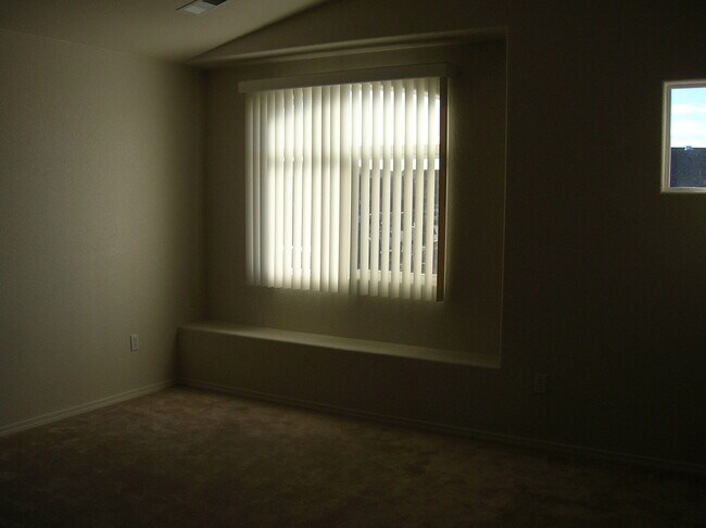 Building Photo - 3316 Crimson Rose Ln SW