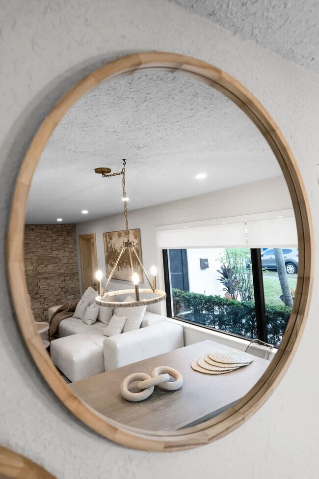 Building Photo - 6450 Perry St