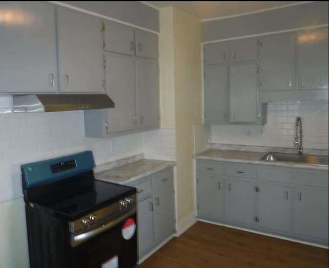 Building Photo - 8416 Division Ave