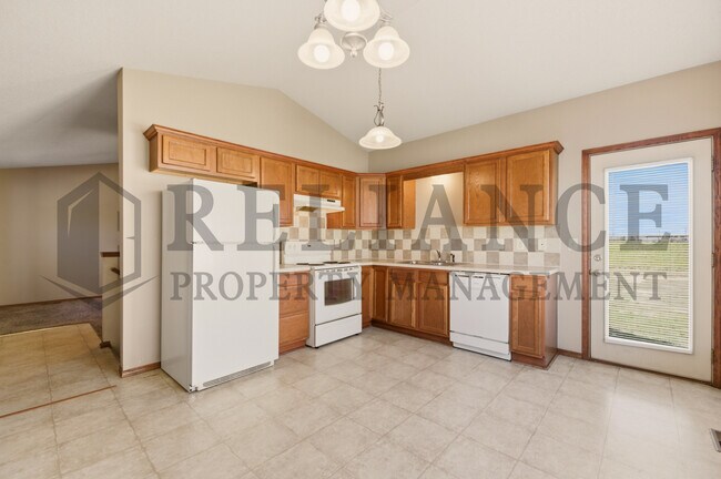 Building Photo - 9922 E Kinkaid Cir