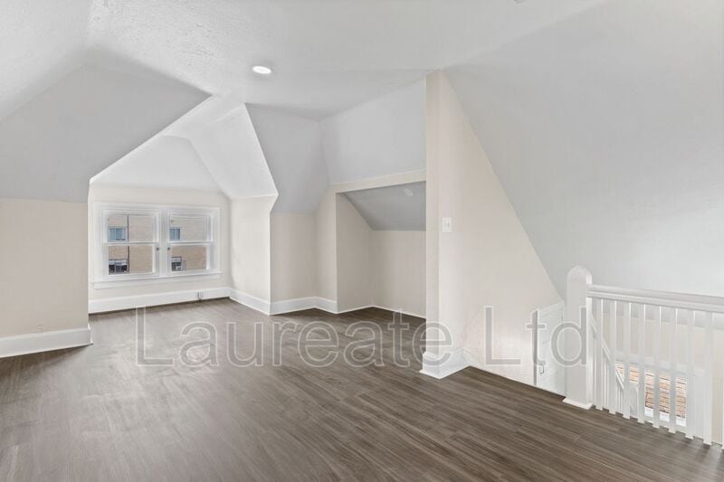 Building Photo - 1152 Emerson St