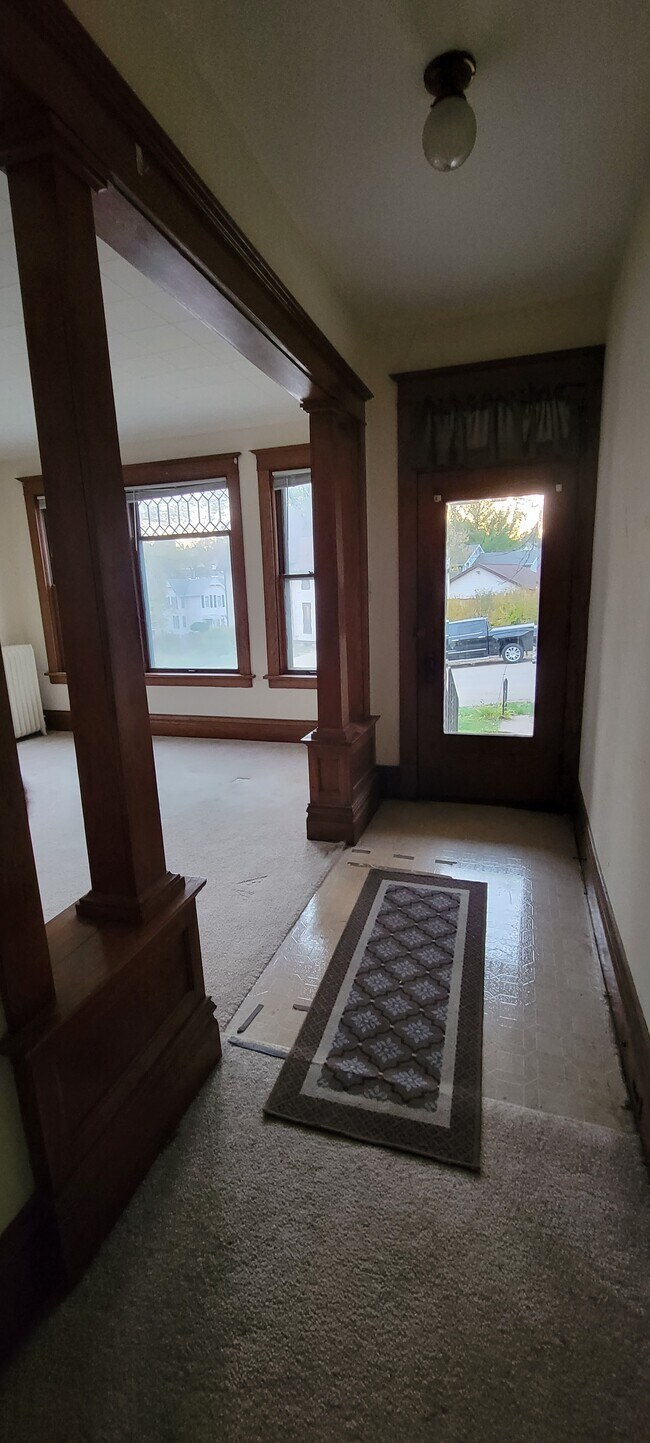 632 Wilson St 632 Wilson St Dubuque IA 52001 Apartment Finder