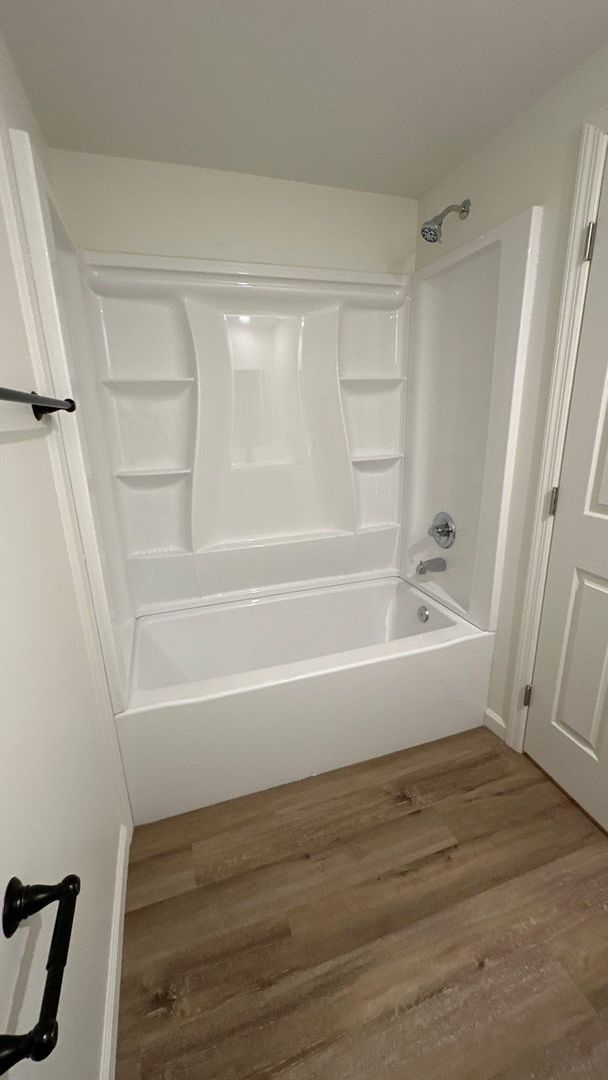 Building Photo - Spacious & Beautifully Updated 3BR Home with Extra Storage in Columbia