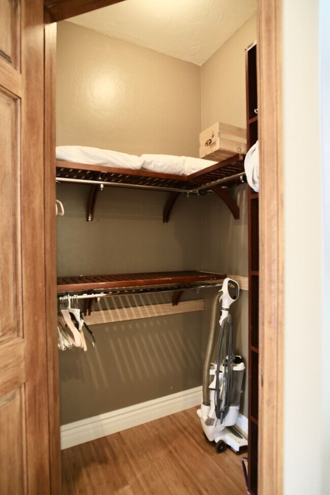 Building Photo - Mountain and City Views from this Furnished Rental!