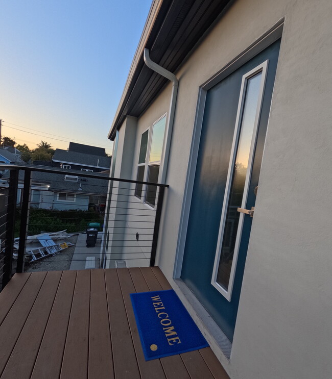 Building Photo - 1202 61st St