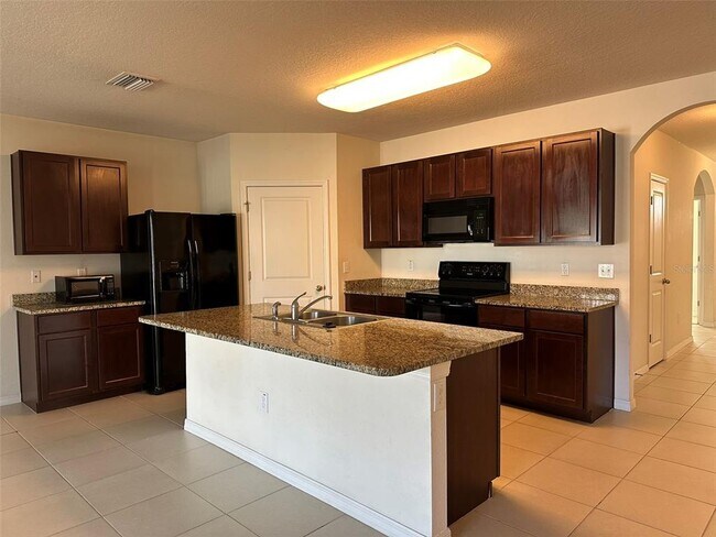 Building Photo - 13515 Haverhill Dr