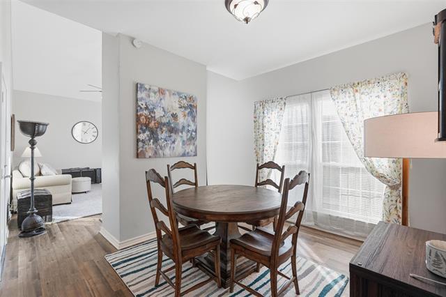 Building Photo - 6220 Bentwood Trail