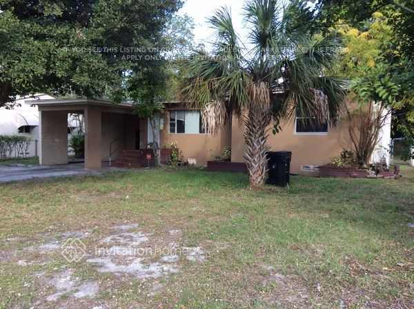 Building Photo - 130 Carolina Ave