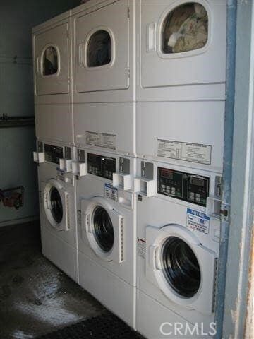 Building Photo - 15015 Gramercy Pl