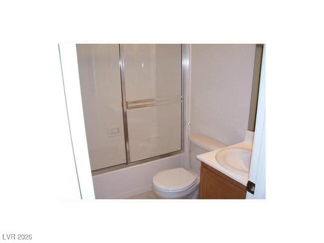 Building Photo - 5855 Valley Dr