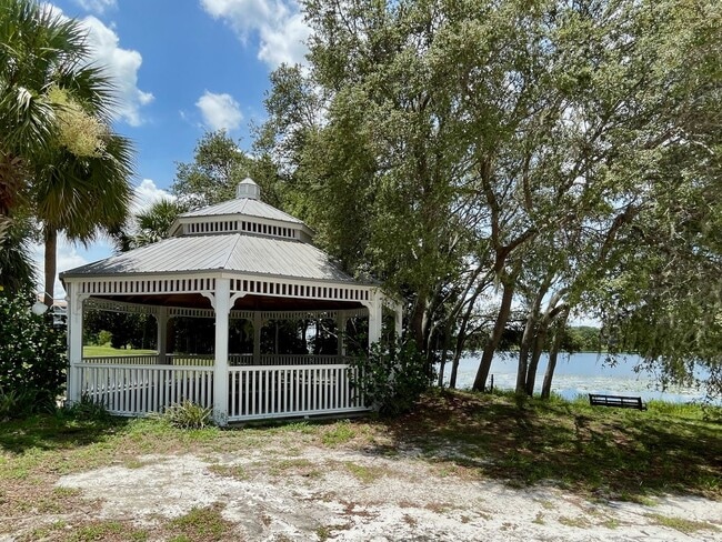 Building Photo - Hampton's West 1 Bed /1 Bath