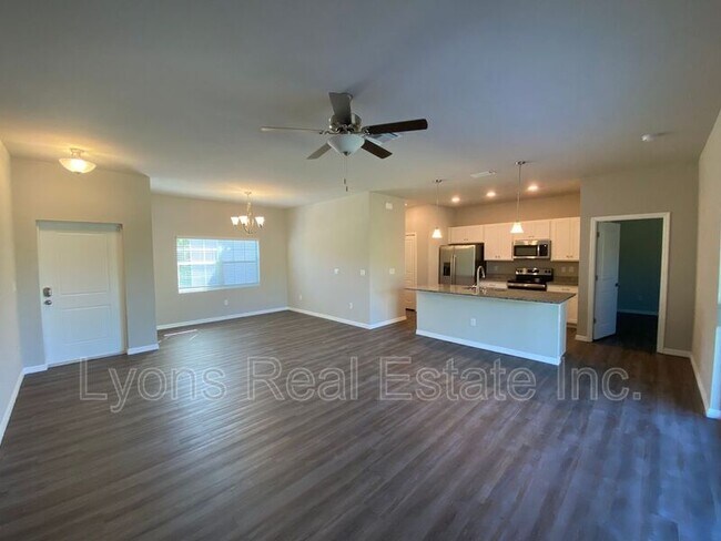 Building Photo - 5625 Abelman Rd