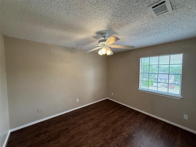 Building Photo - 611 W Gilmer St