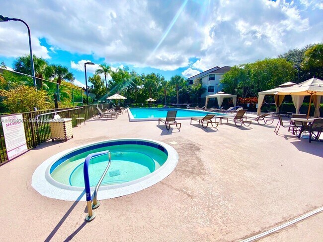 Building Photo - 10125 W Sunrise Blvd