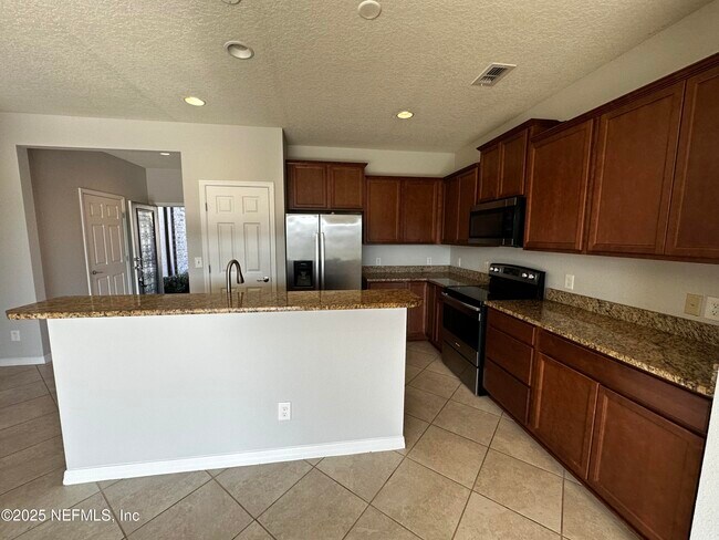 Building Photo - 7010 Butterfly Ct