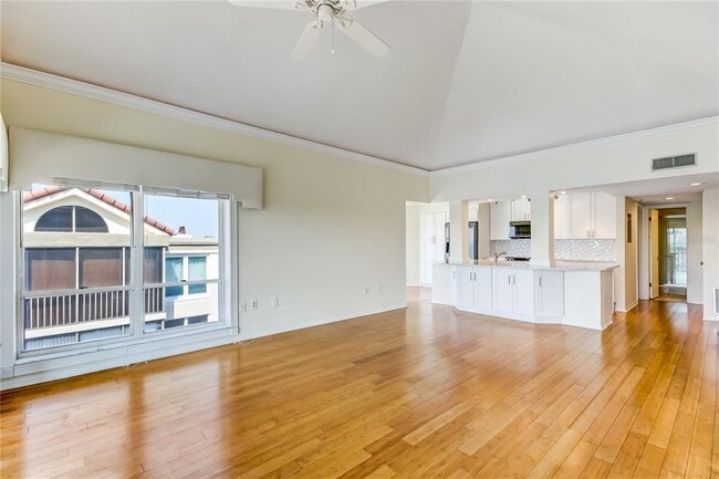 Building Photo - 204 Quayside Cir