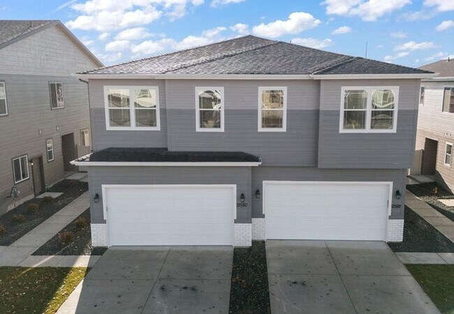 Primary Photo - Brand New Town Home - Star Idaho