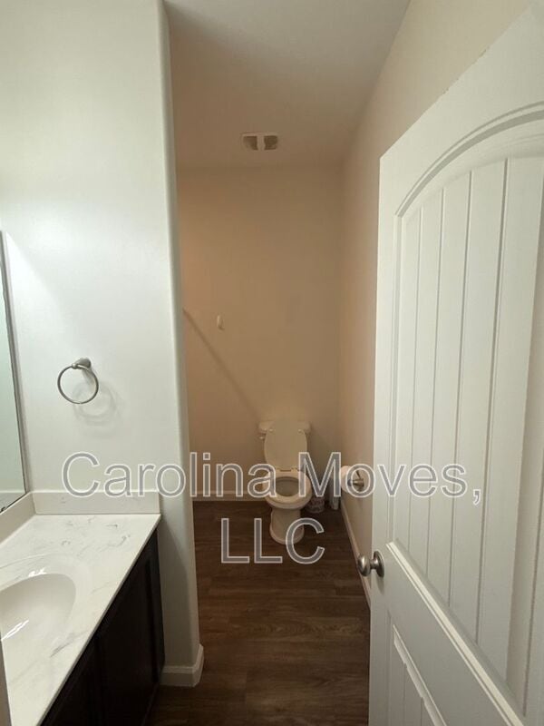 Building Photo - 211 Everard Ln