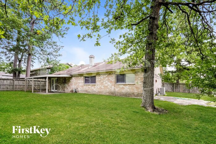 Building Photo - 20142 Misty Pines Dr