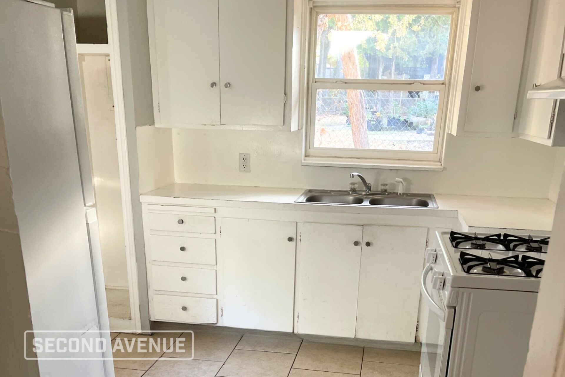 Building Photo - 1521 Meyers Pl