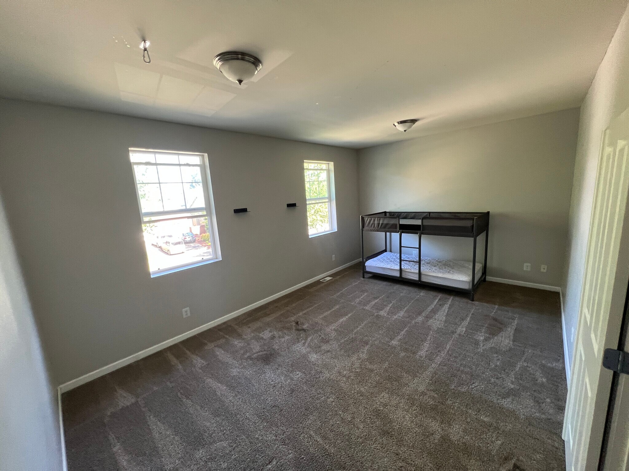 Bonus room / 2nd masters - 3601 Lanyard Dr NE