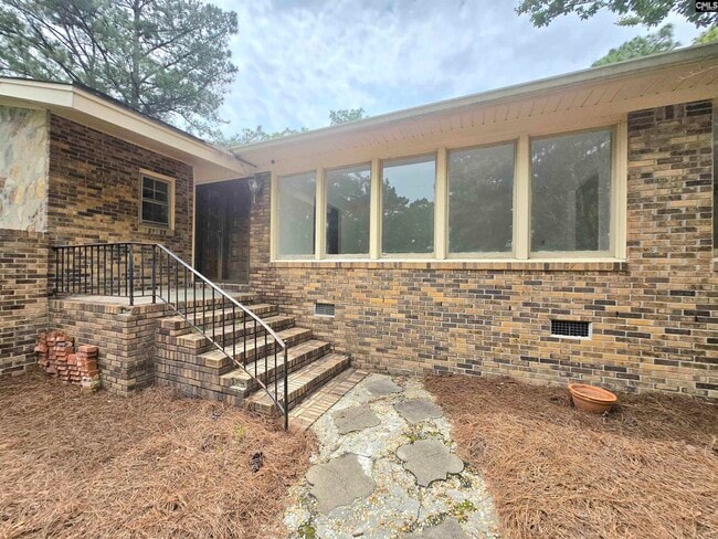 Building Photo - 77 Northlake Rd