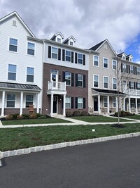 Building Photo - 4985 Franklin Cir
