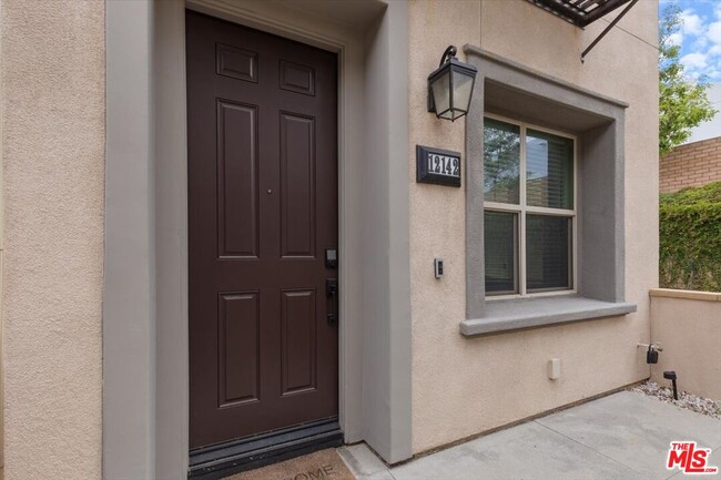 Building Photo - 12142 Blue Sky Ct