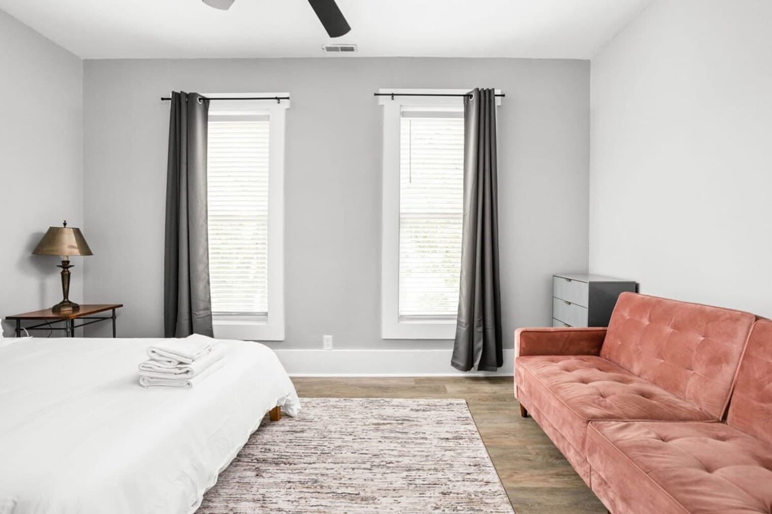 Building Photo - 848 Camp St