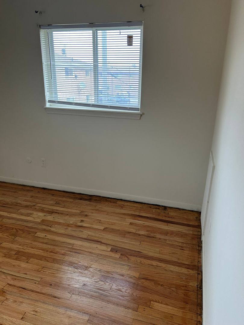 Building Photo - 29206 Longview Ave