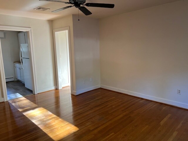 living room - 490 E Indiana Ave