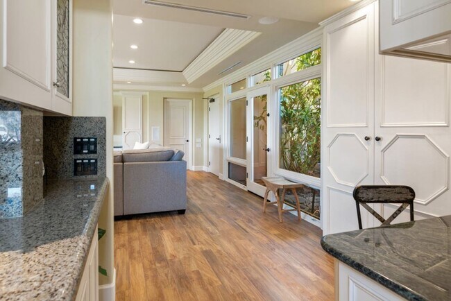 Building Photo - Stunning, Luxury La Jolla Shores Location with Panoramic Ocean Views!!