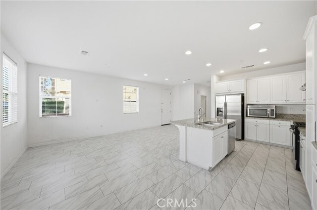 Building Photo - 2830 E Via Fiano