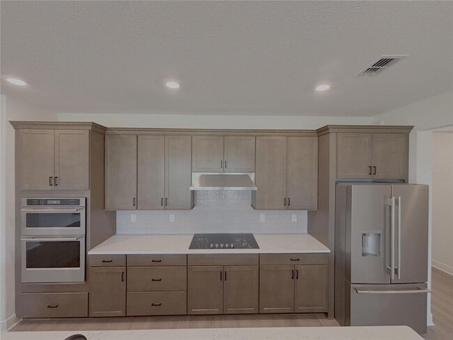 Building Photo - 6360 SW 82nd Pl