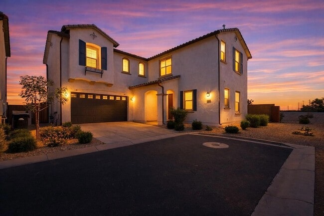 Building Photo - 5935 S Coyote Canyon