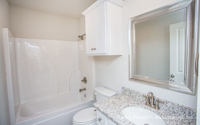 Building Photo - 2544 138th St