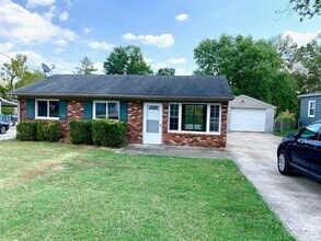 Building Photo - Charming Brick Ranch in the Heart of Hillview